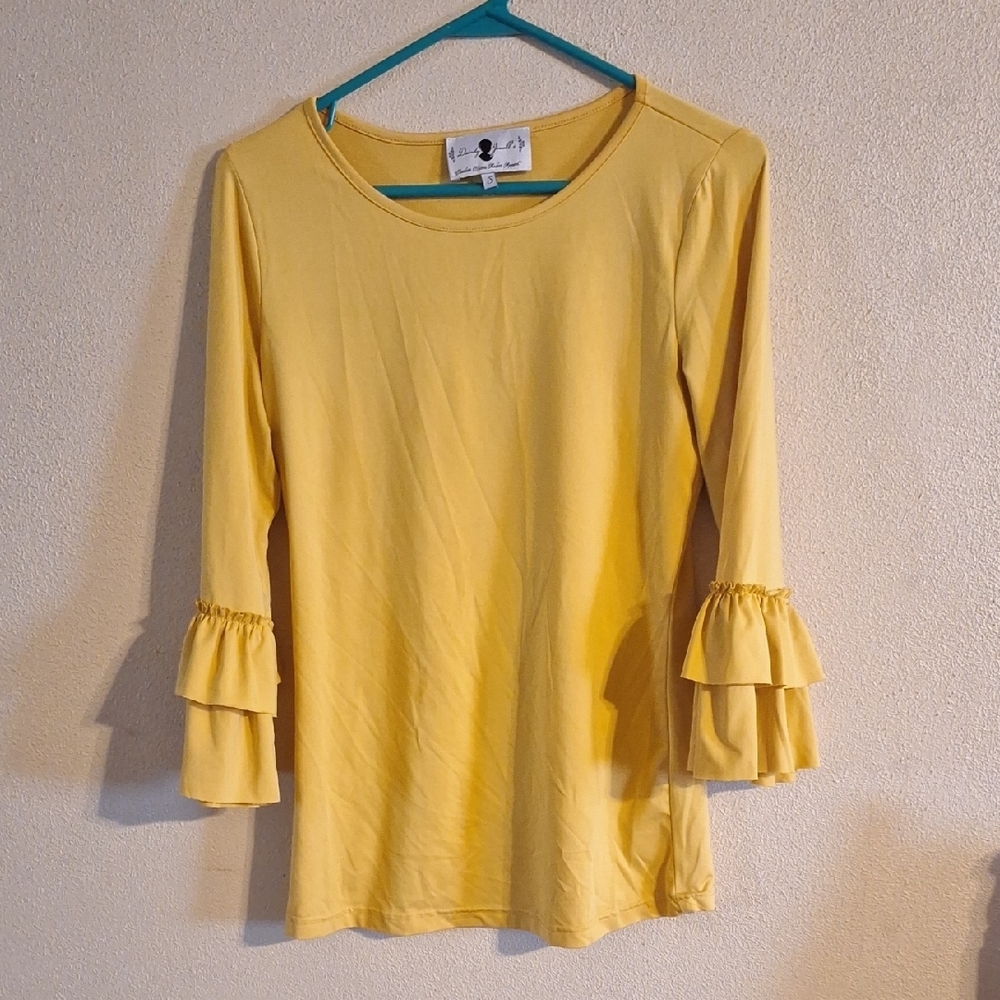 Dainty Jewells Gold Ruffled Bell Sleeve Blouse